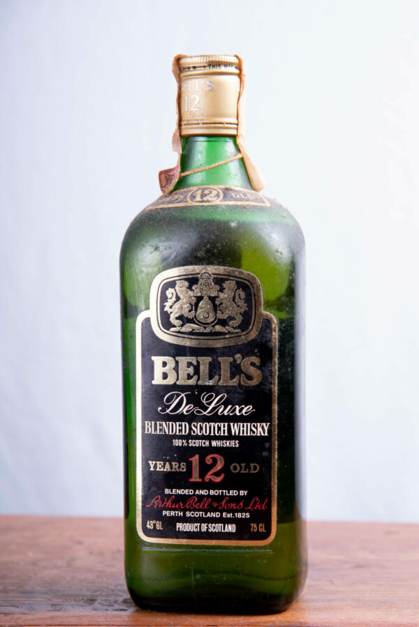 Bell's De Luxe 12 Years Old Blended Scotch Whisky